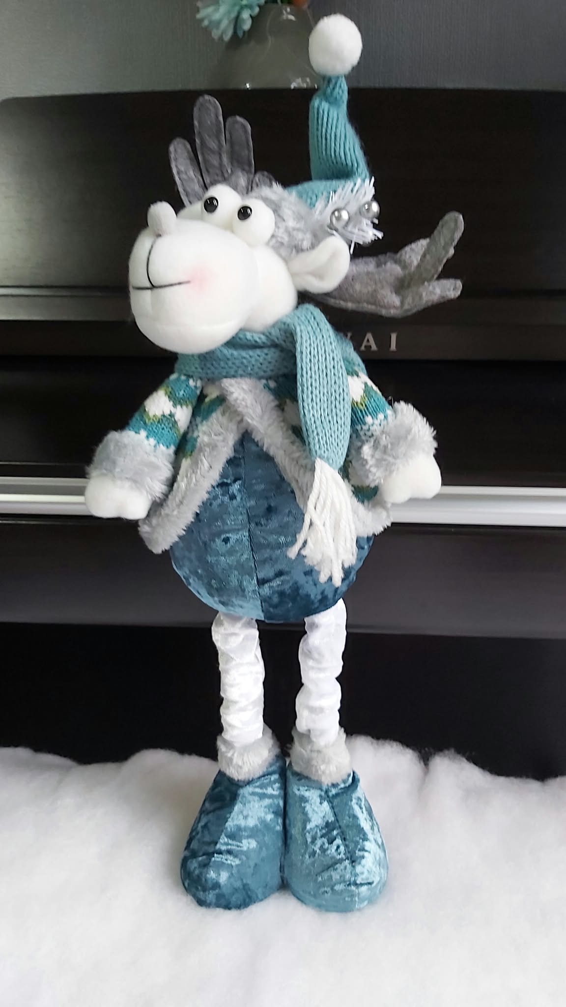 Blue Reindeer with Extendable Legs photo 4